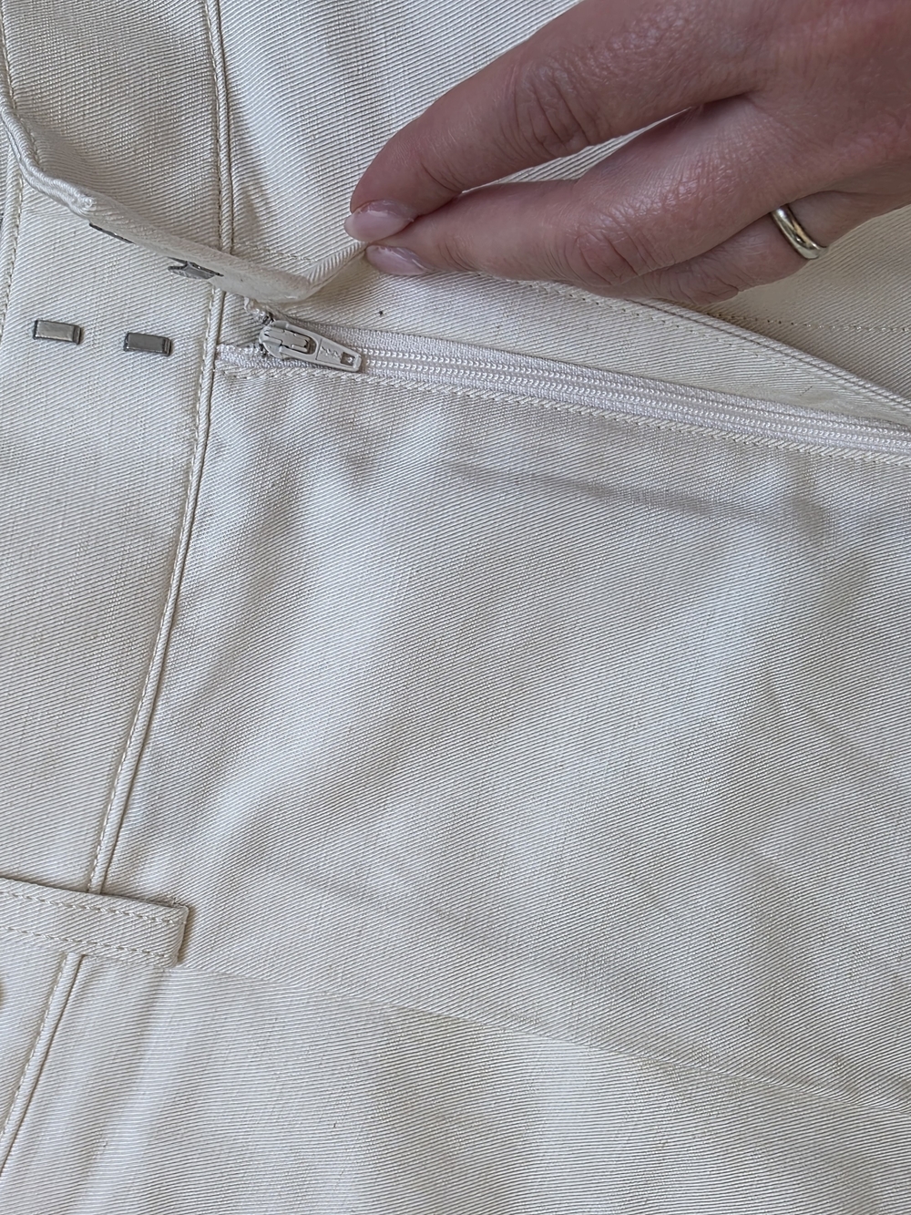 Madewell The Barrel-Leg Pant in Drapey Twill - Plus 14 - Picture 7 of 13
